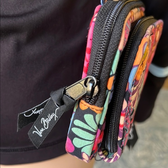 Vera Bradley Women's Floral Small Bag/Wallet- Multicolor - Picture 2 of 13